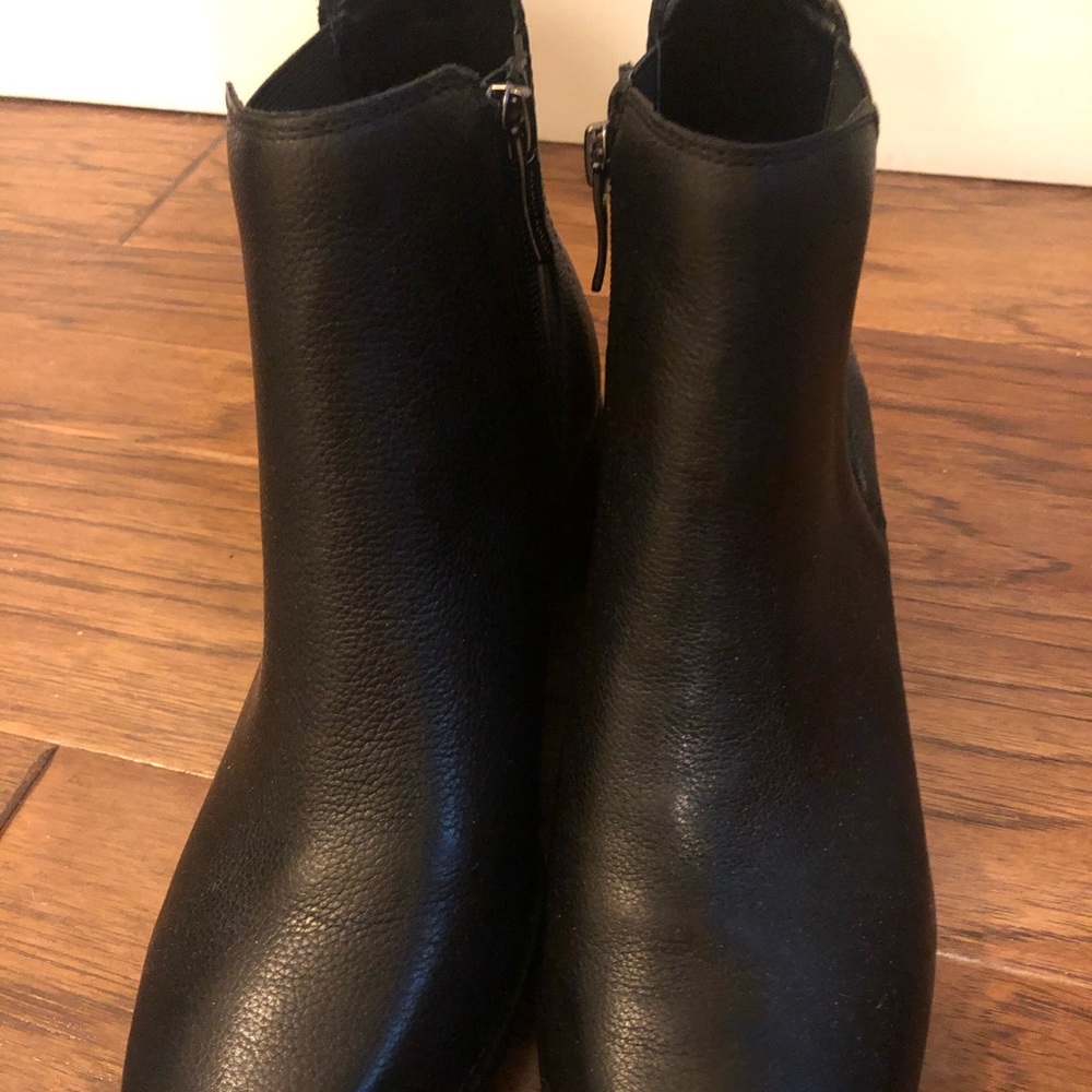 Black Easy Spirit Booties